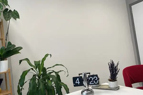 Doç. Dr. Fikret Poyraz Çökmüş - Psikiyatr - İzmir Bayraklı