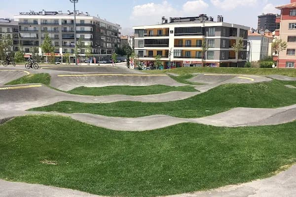 Selçuklu Bisiklet, Paten ve Kaykay Parkı - Park - Konya Akşehir