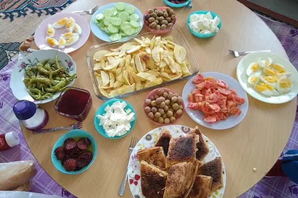 Karadeniz Ekmek Fırını - Restoran - Tekirdağ Saray