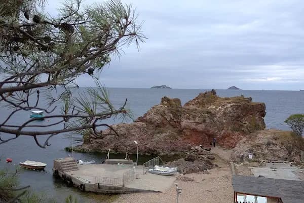 Kalpazankaya Sahili - Otobüs Durağı - İstanbul Adalar