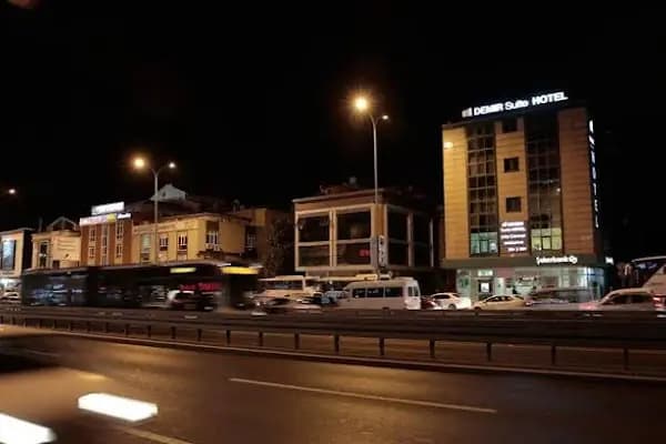 Demir Suite Hotel - Otel - İstanbul Esenyurt