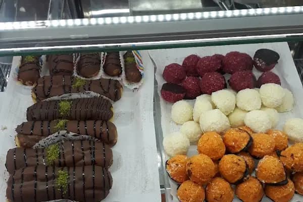 Firuze pastanesi ninova avm - Pastane - Diyarbakır Çermik
