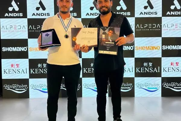 Davut Şencan hair artist - Kuaför - İstanbul Avcılar