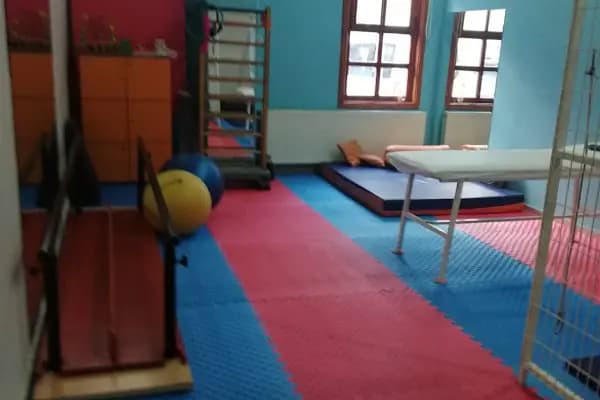 Ümit Işığı Özel Eğitim Ve Rehabilitasyon Merkezi - Eğitim Kurumu - Bursa İnegöl