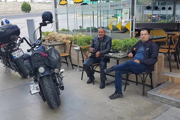 Şirvan Petrol - Benzin İstasyonu - İzmir Bornova