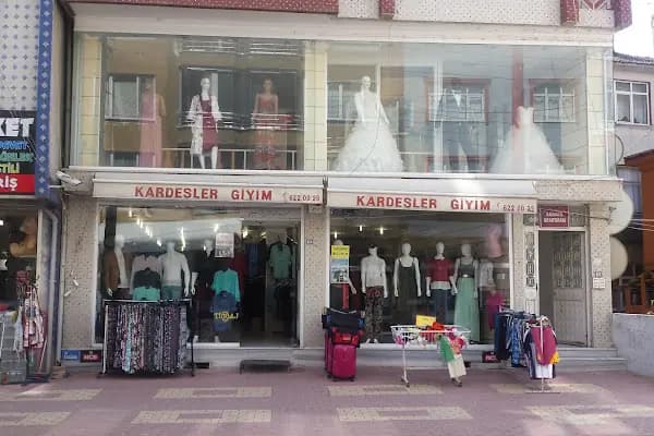 Kardeşler Giyim - Giyim mağazası - Samsun İlkadım