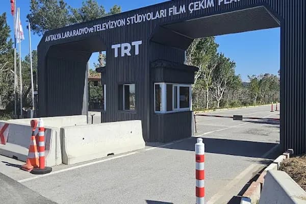 HAN DESİNG - Zemin Döşeme Mağazası - Antalya Döşemealtı