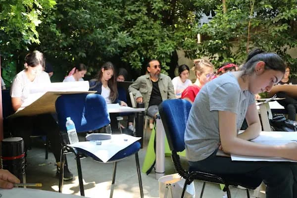 M.E.B ÇAĞATAY SANAT EĞİTİM MERKEZİ KURSU - Resim - İstanbul Fatih