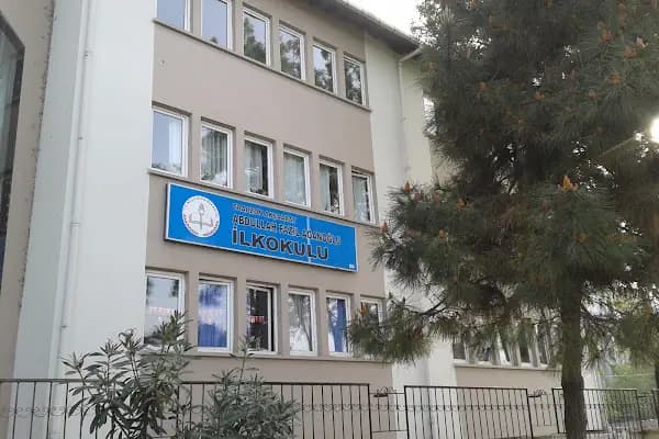 Abdullah Fazıl Ağanoğlu İlkokulu - Okul - Trabzon Akçaabat