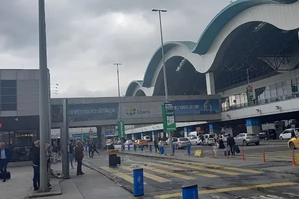 Sabiha Gökçen Havalimanı Gümrük Müdürlüğü - Devlet Dairesi - İstanbul Bakırköy