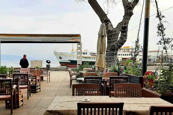 Rest Cafe Elfaro - Kafe - İstanbul Adalar