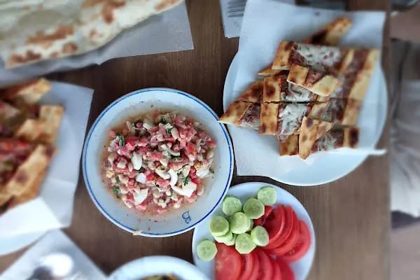 Meydan Pide Salonu - Pideci - Antalya Elmalı