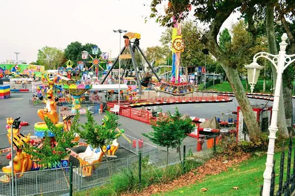 Florya Leroz Eğlence Merkezi - Lunapark - İstanbul Pendik