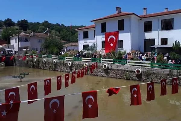 Armutalan Köy Konağı - Müze - Balıkesir Karesi