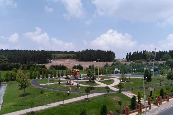 Kardeşlik Parkı - Park - İstanbul Kâğıthane