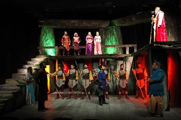 Bornova Belediyesi Şehir Tiyatrosu - Tiyatro - İzmir Konak