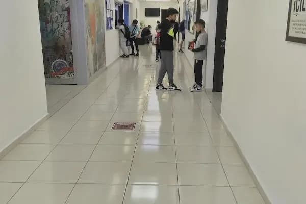 AMERİKAN KÜLTÜR Yabancı Dil ve Kişisel Gelişim Kursu - İngilizce Dil Okulu - Mersin Yenişehir