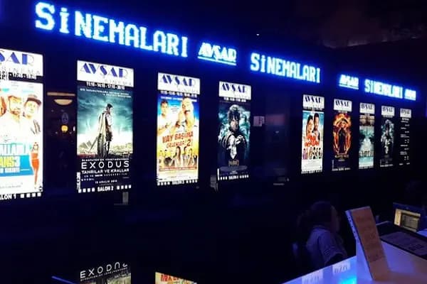 Cine Fora - Sinema Salonu - Balıkesir Karesi