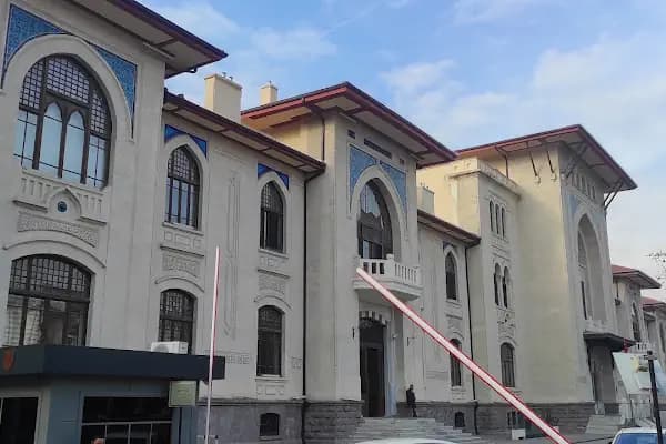 Maliye Ve Gümrük Bakanlığı Ankara Defterdarlığı - Yerel Resmi Daire - Ankara Altındağ