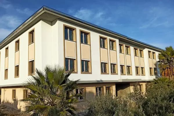İhsaniye Talebe Yurdu - Yatılı Ev - Adana Saimbeyli