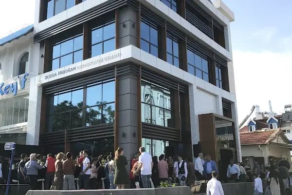 Skytürk Medical - Haar Transplantation &amp; Magenverkleinerung, Schönheits Chirurgie &amp; Zahnmedizin - Sağlık Merkezi - Antalya Muratpaşa