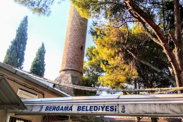 Hatuniye Cami - Cami - İzmir Bergama