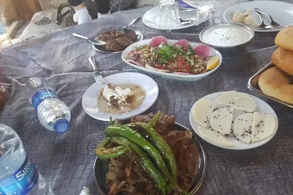 Kızılören Kirazlı Bahçe Et Mangal - Restoran - Konya Güneysınır