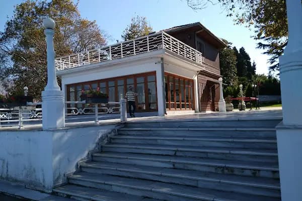 Yürüyen Köşk - Tarih Müzesi - Yalova Yalova Merkez