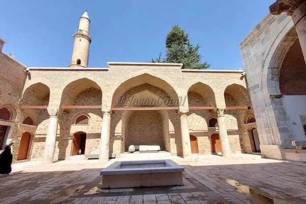Taş Medrese Taş Eserler Müzesi - Müze - Konya Akşehir