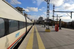 Söğütlüçeşme YHT Yüksek Hızlı Tren İstasyonu