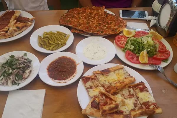 Ravenna Cafe &amp; Restaurant - Restoran - Balıkesir Altıeylül
