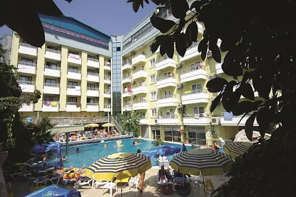 Day One Beach Resort & Spa - Otel - Antalya Döşemealtı