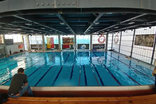 Gs Havuzu Kalamış - Kapalı yüzme havuzu - İstanbul Bağcılar