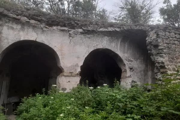 Aya Yannis Kilise Kalıntısı - Kilise - Trabzon Maçka