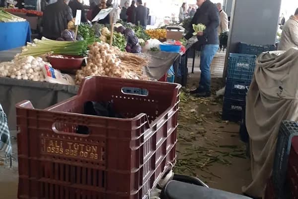 Emek semt pazarı - Pazar - Adana Seyhan