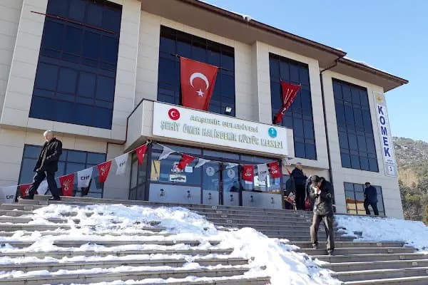 Akşehir Şehit Ömer Halisdemir Kültür Merkezi - Kültür Merkezi - Konya Beyşehir