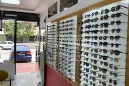 Gözlükçü Nazar Optik Toros