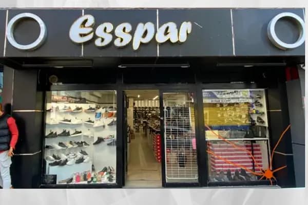 ESsPAR AYAKKABI - Ayakkabı mağazası - Bursa İnegöl