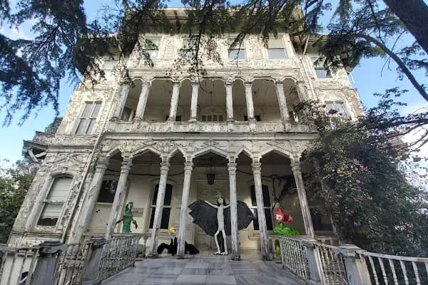 Το αρχοντικό του Χατζόπουλου - Hacopulo Köşkü - Tarihi Yer - İstanbul Adalar
