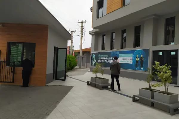 Özel Erkan Çukurova Teknoloji Koleji Mesleki ve Teknik Anadolu Lisesi - Okul - Adana Çukurova