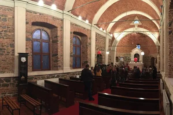 Surp Yerits Mangants Kilisesi - Kilise - İstanbul Sarıyer