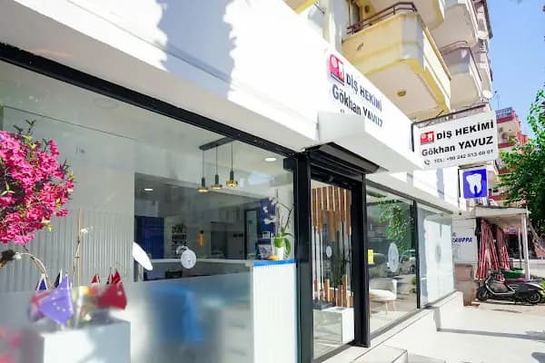 Diş Hekimi Gökhan Yavuz - Diş Hekimi - Antalya Alanya
