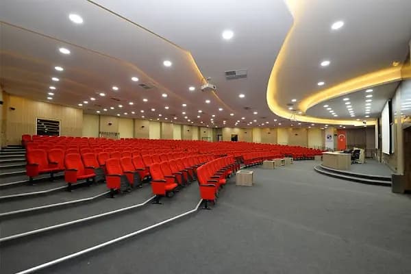 Sakarya Üniversitesi Hukuk Fakültesi Konferans Salonu - Konferans salonu - Sakarya Erenler