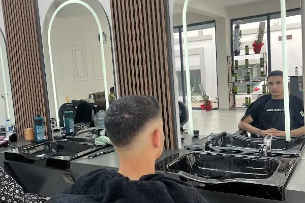 Halil Banar Hair Center - Berber Dükkanı - İzmir Bergama