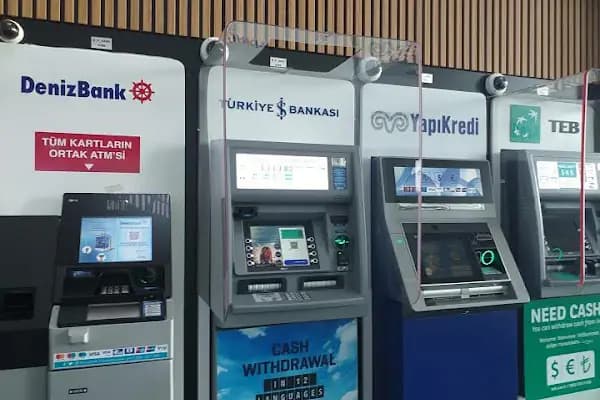 Türkiye İş Bankası Bankamatik - ATM - İstanbul Arnavutköy