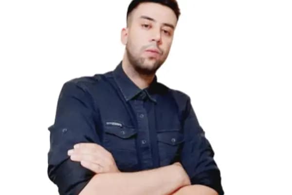 Uzman Klinik Psikolog Alperen Karabulut - Psikolog - İzmir Bornova