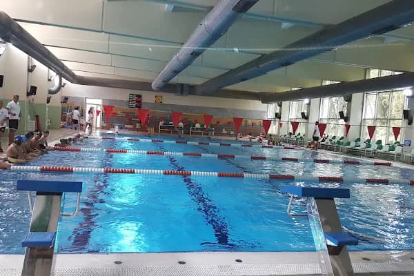 MUHAMMET YILDIZ SPOR TESİSLERİ - Spor kompleksi - İzmir Bornova