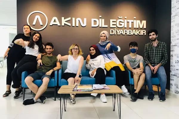 Akın Dil Eğitim Merkezi Diyarbakır Şubesi - Okul - Diyarbakır Bismil