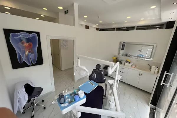 ASYA DENTAL AĞIZ VE DİŞ SAĞLIĞI POLİKLİNİĞİ - Diş Kliniği - İzmir Çiğli