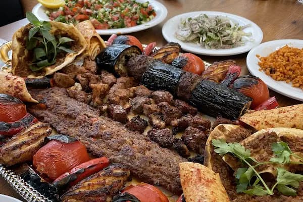 Meşhur Ciğerci Memet Usta - Kebap Restoranı - İzmir Bornova